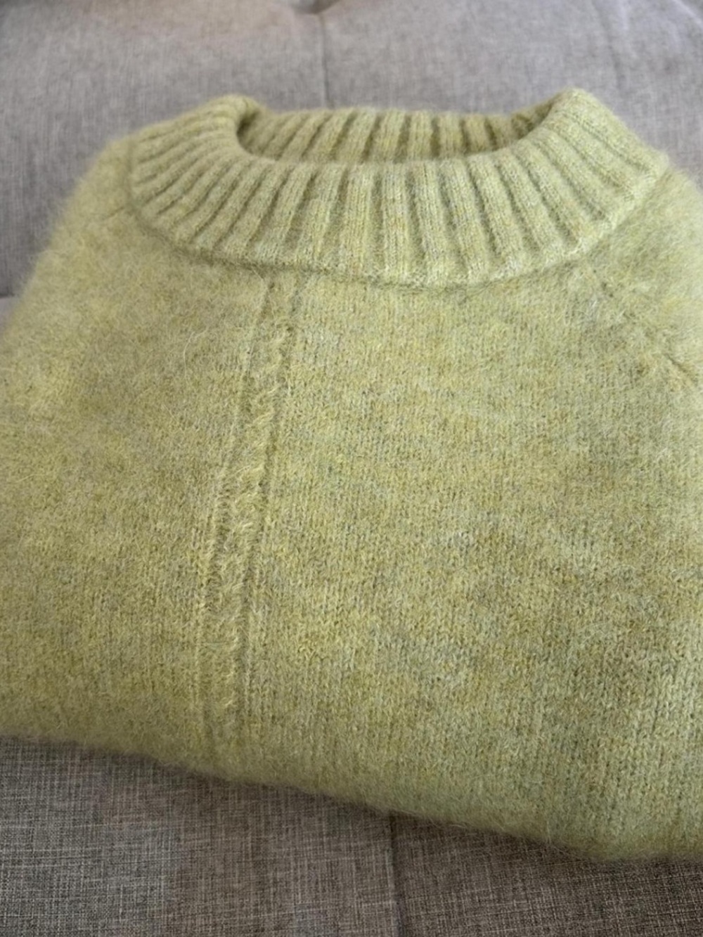 Sezane Sama Jumper / Pistachio / Small / Excellent Condition - Picture 3 of 6